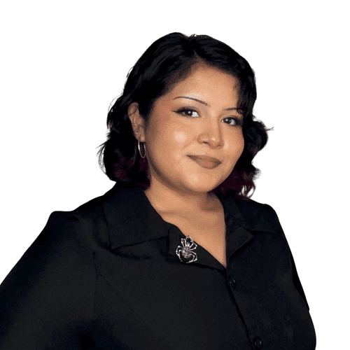 Portrait of Nataly Gaytan, a professional stylist at Salon Wave, showcasing their expertise and style.